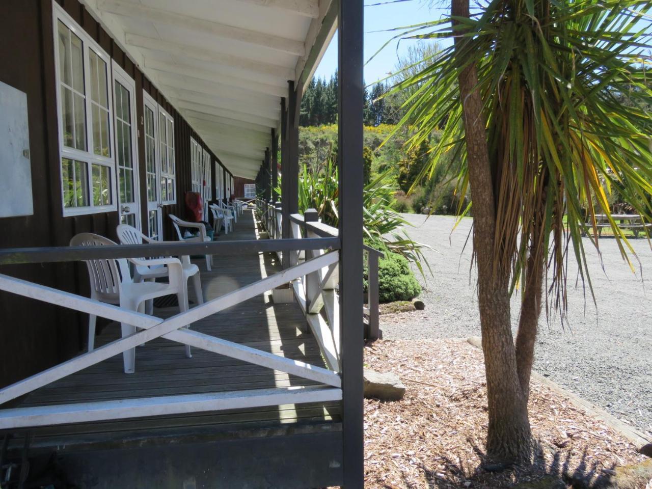 Grandeur Thermal Spa Resort Taupo Exterior foto